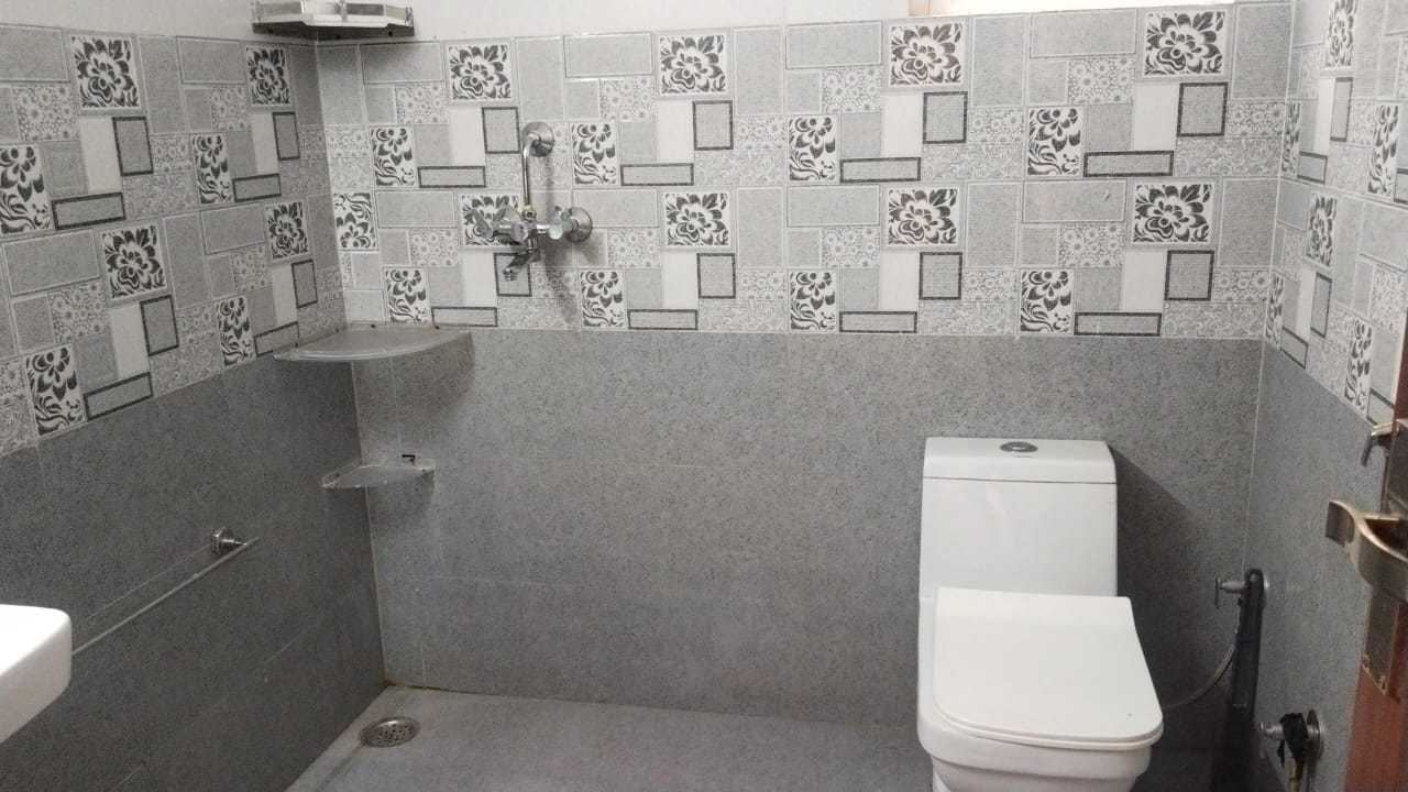 3BHHK Semi funished flat near vivek vihar metro-Sodala-Jaipur